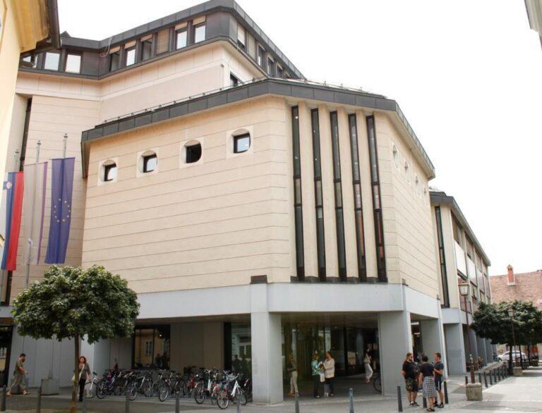 Univerzitetna knjižnica Maribor