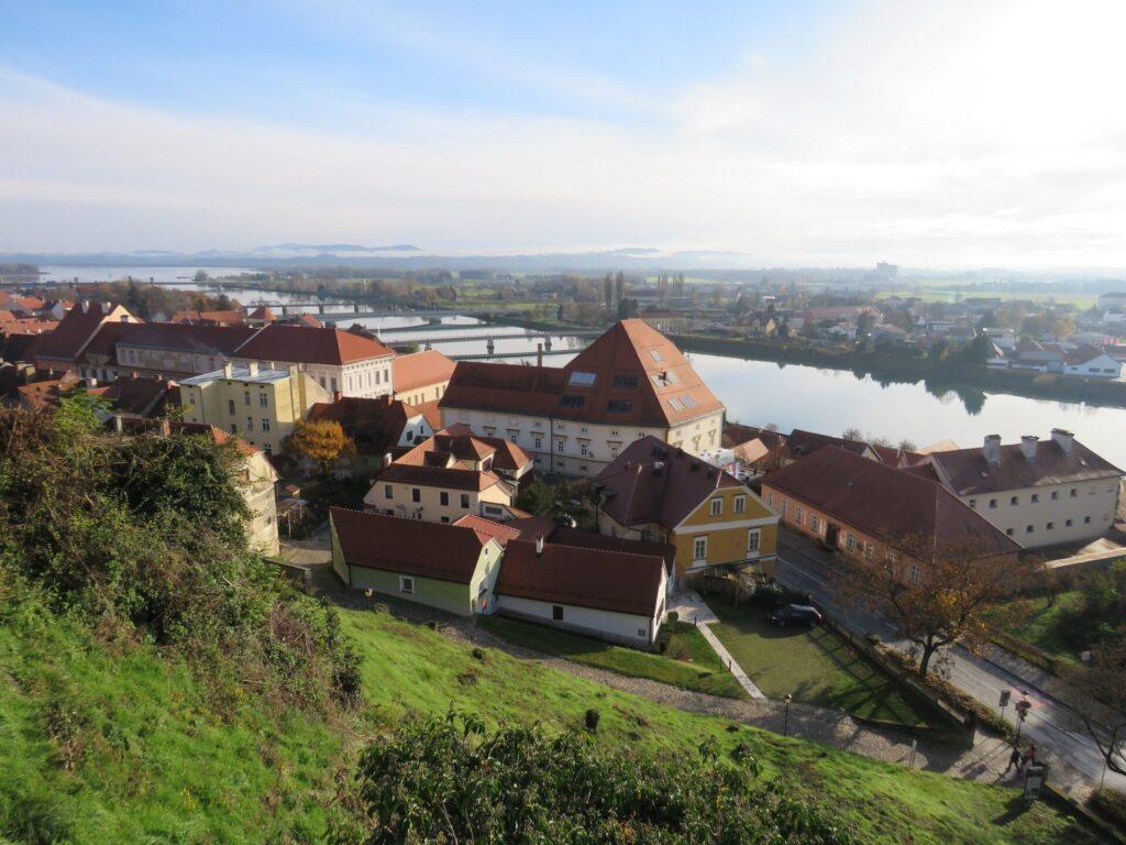 Knjižnica Ivana Potrča Ptuj