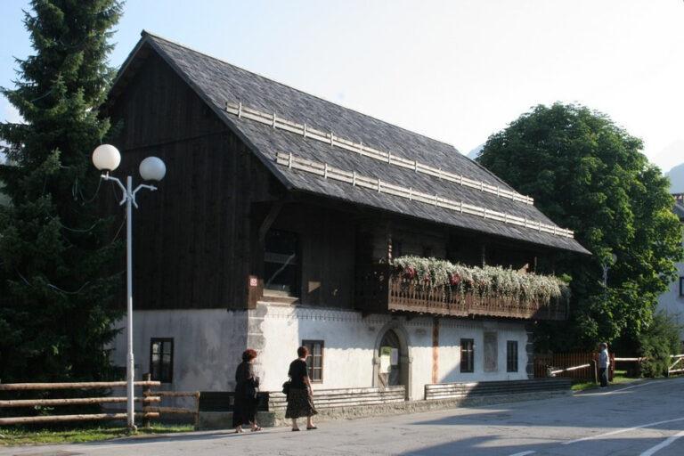 Liznjekova domačija