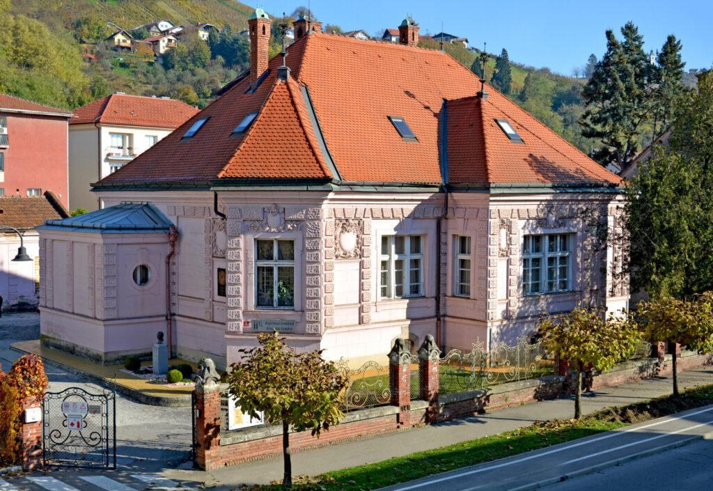 Knjižnica – Kulturni center Lendava