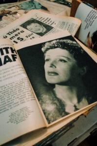 GLAS ÉDITH PIAF, POUSTVARJEN ZA NOV BIOGRAFSKI FILM