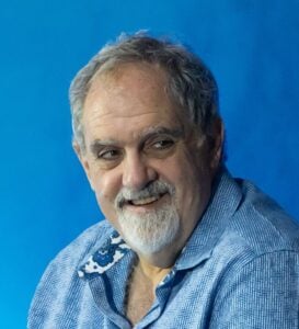 V 63. LETU STAROSTI JE UMRL JON LANDAU, PRODUCENT TITANIKA IN AVATARJA