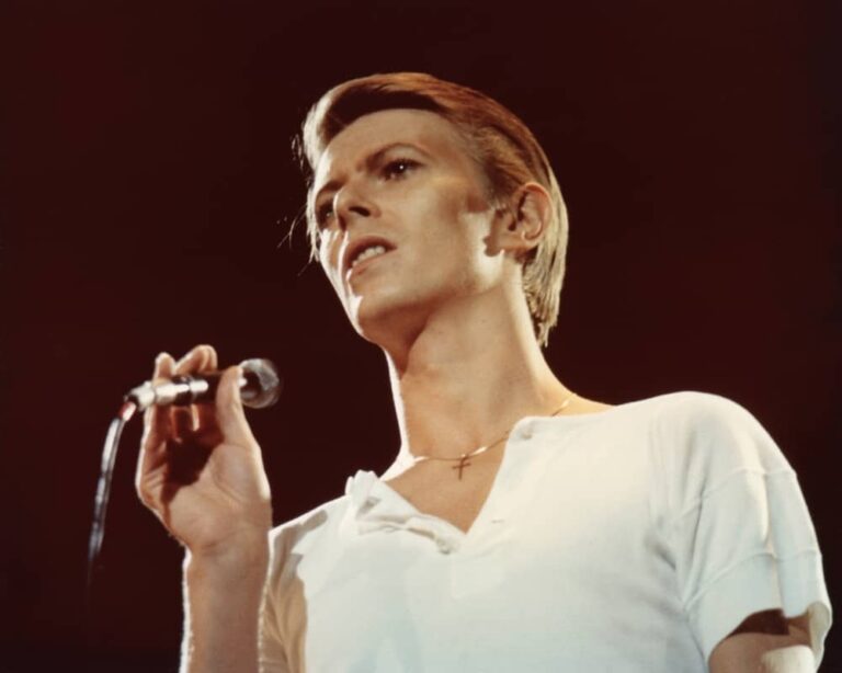 V Londonu bodo obnovili hišo, v kateri je odraščal David Bowie