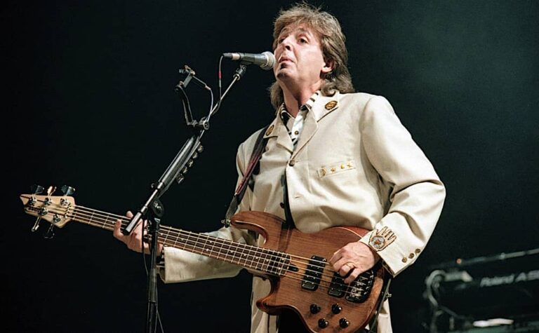Paul McCartney v dokumentarcu “Man on the Run” o dvomih, svobodi in novi poti