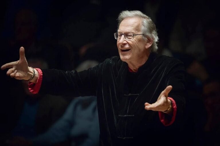 Orkester in zbor The Constellation / The Constellation Orchestra & Choir
