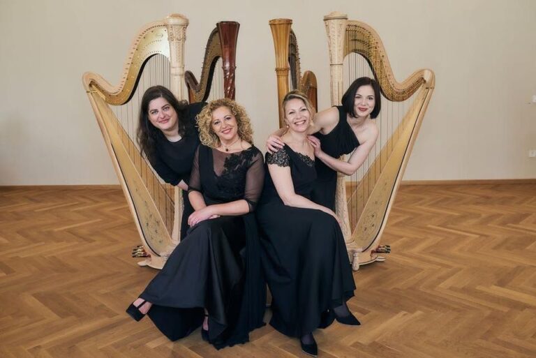 Slovenski kvartet harf SIH4RPS / Slovenian Harp Quartet SIH4RPS