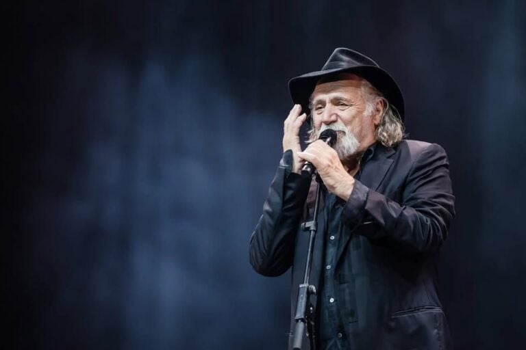 Rade Šerbedžija: Jesen stiže, dunjo moja