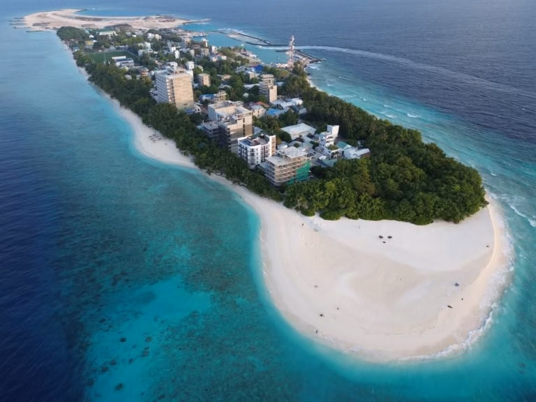 Maldivi – rajski otoki s pridihom grenkobe