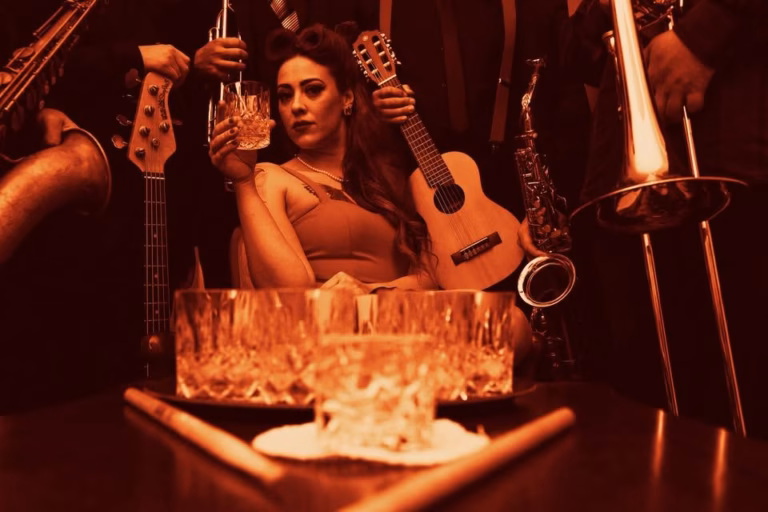 Jazz Club: Cherry Wine – Amy Winehouse tribute band in AnzaRa Mai