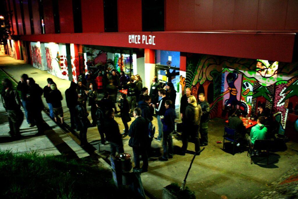 Klub eMCe plac