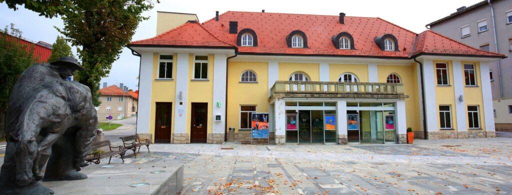 Kulturni dom Cerknica