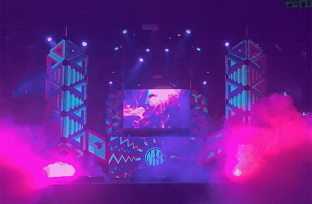 Vir: Midnight Resurrection