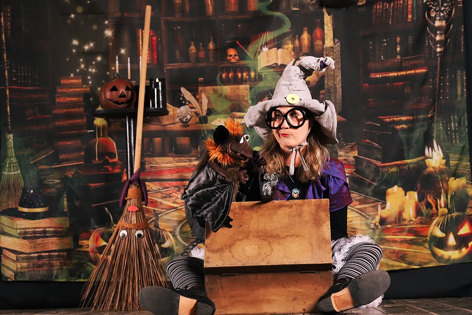 SOBOTNE LUTKARIJE: SUPER ČAROVNICA MICI