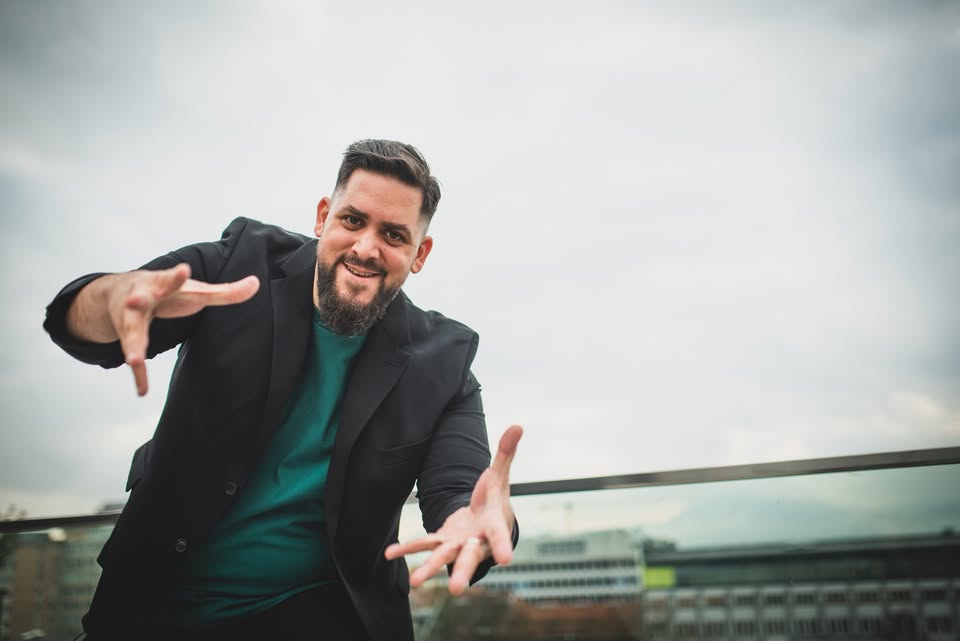 sLOLvenski klasiki v živo