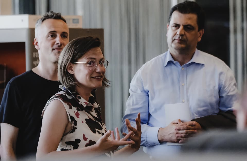 Zaključno javno vodstvo BIEN 2025 po Kranju z ZALO OREL