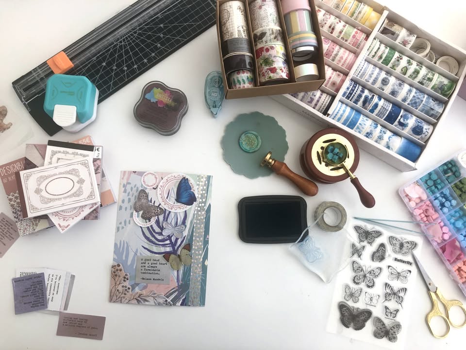 Unikatne beležke z Nino Holc