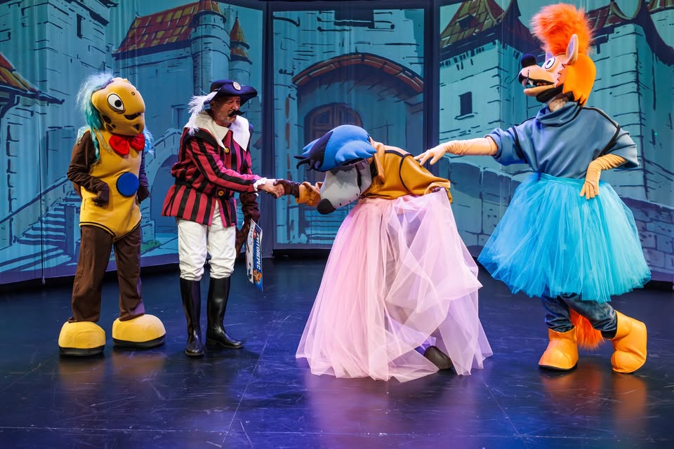 Dogodivščine Zvitorepca, Trdonje in Lakotnika: Trije mušketirji