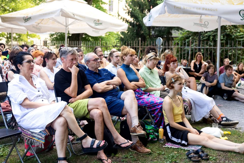 DEBATNA KAFANA / DISCUSSION CAFÉ