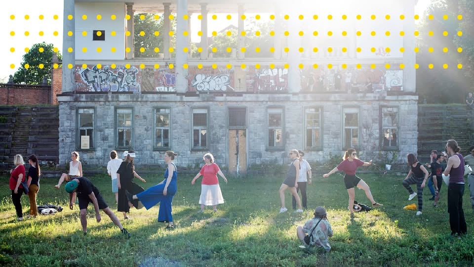 Nonument Group: PROSTE VAJE / FREE EXERCISES