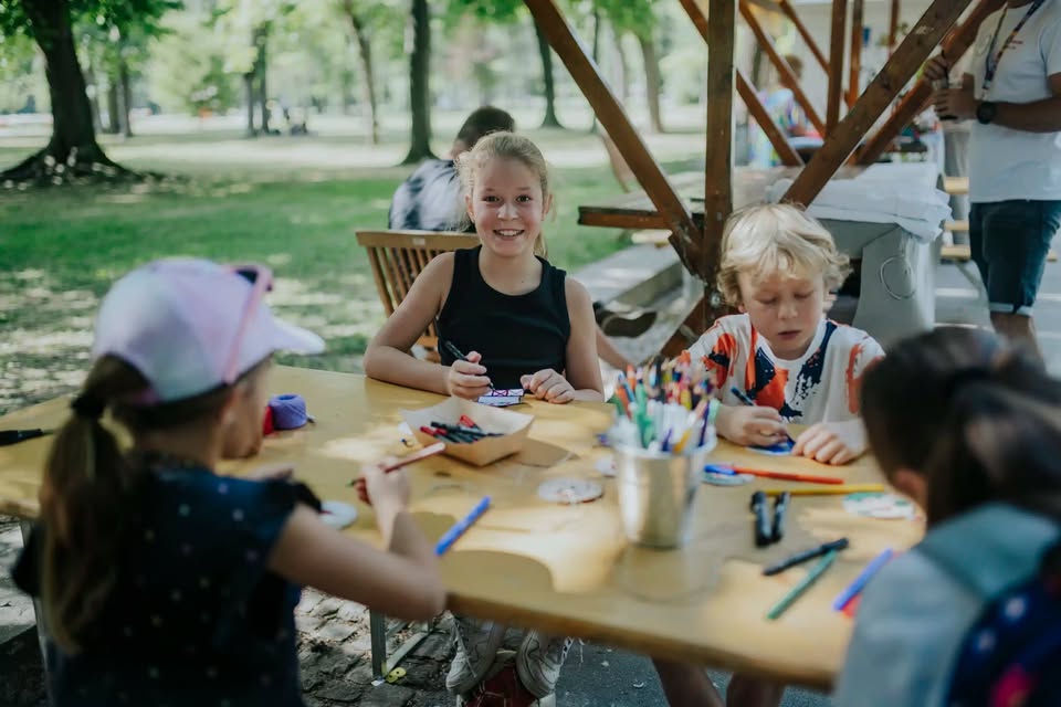 Poletni Art kamp • Cirkus Barbar
