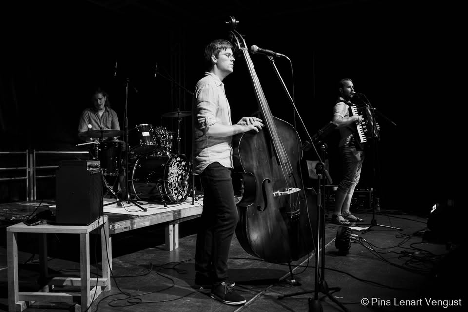 blunout • Extra domača marmelada • 09.10.2025