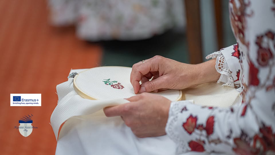 Dediščina povezuje: medgeneracijske delavnice in druženje