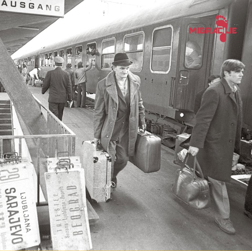 Slovenske selitve v socializmu