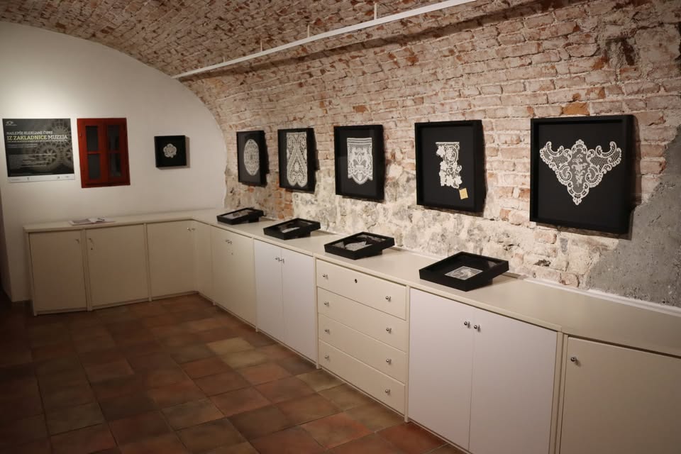 Hermina Golc: Nežne čipke, močan pečat