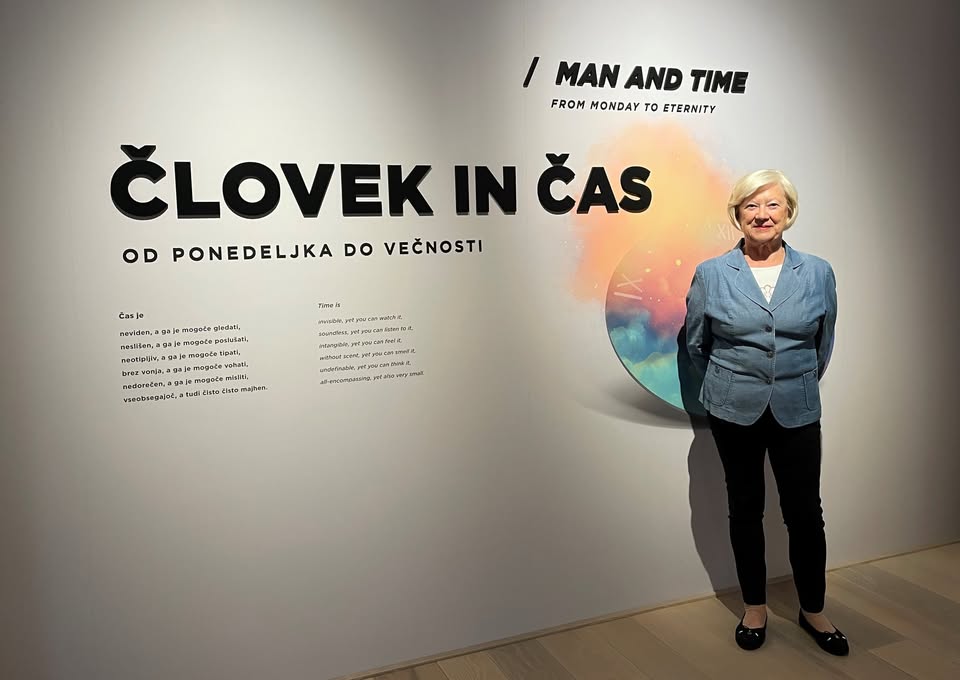Človek in čas: Od ponedeljka do večnosti, sprehod po razstavi z Brigito Rupnik
