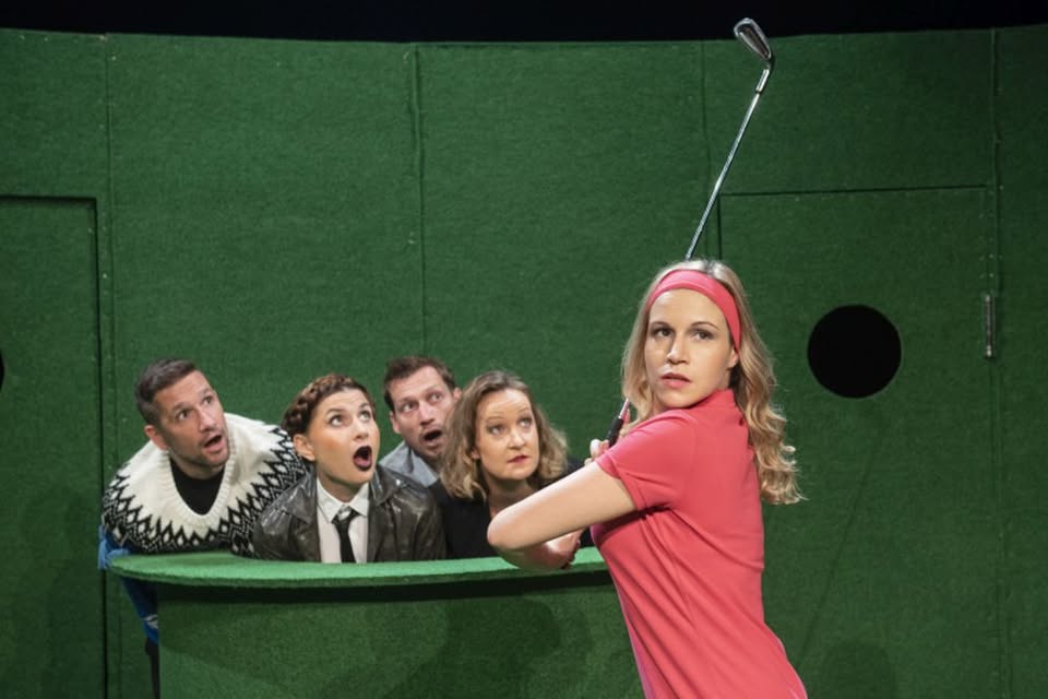 LJUBEZEN, STRAST in GRDI PULOVERJI // 30. 1. 2025 // Kulturni dom Izola