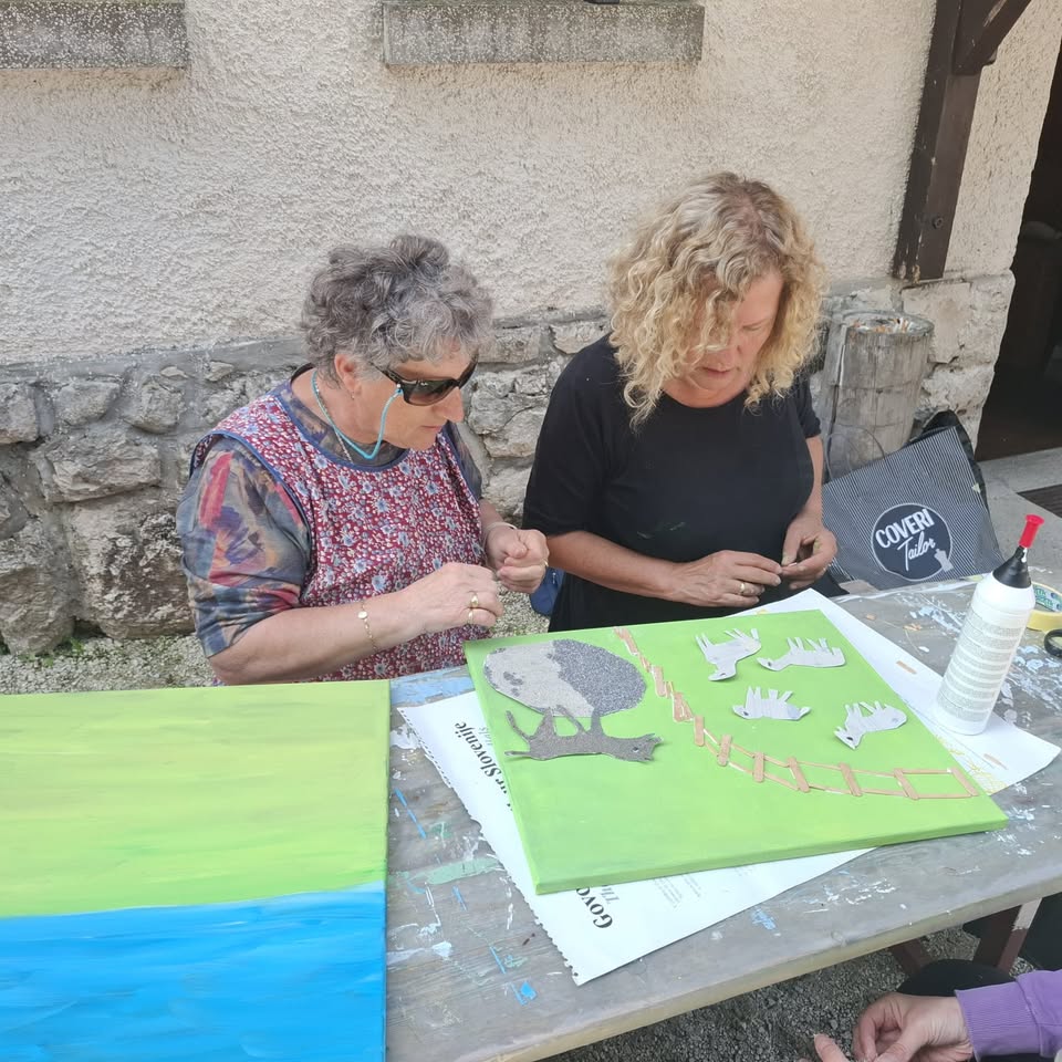 POLETJE V TRENTI, izbor 18. likovne delavnice članov Medobmočnega društva slepih in slabovidnih NG