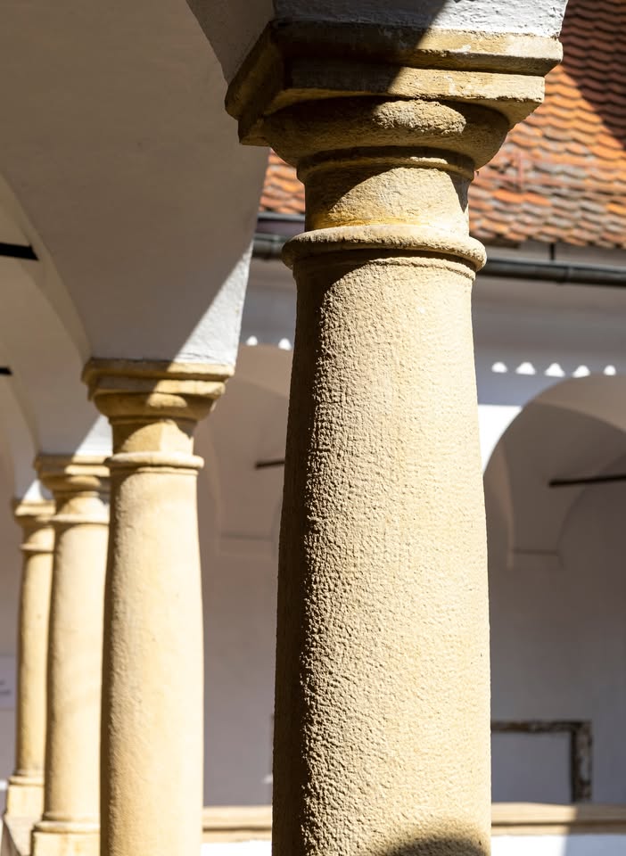 Klepet pod arkadami: Franc Žerdin