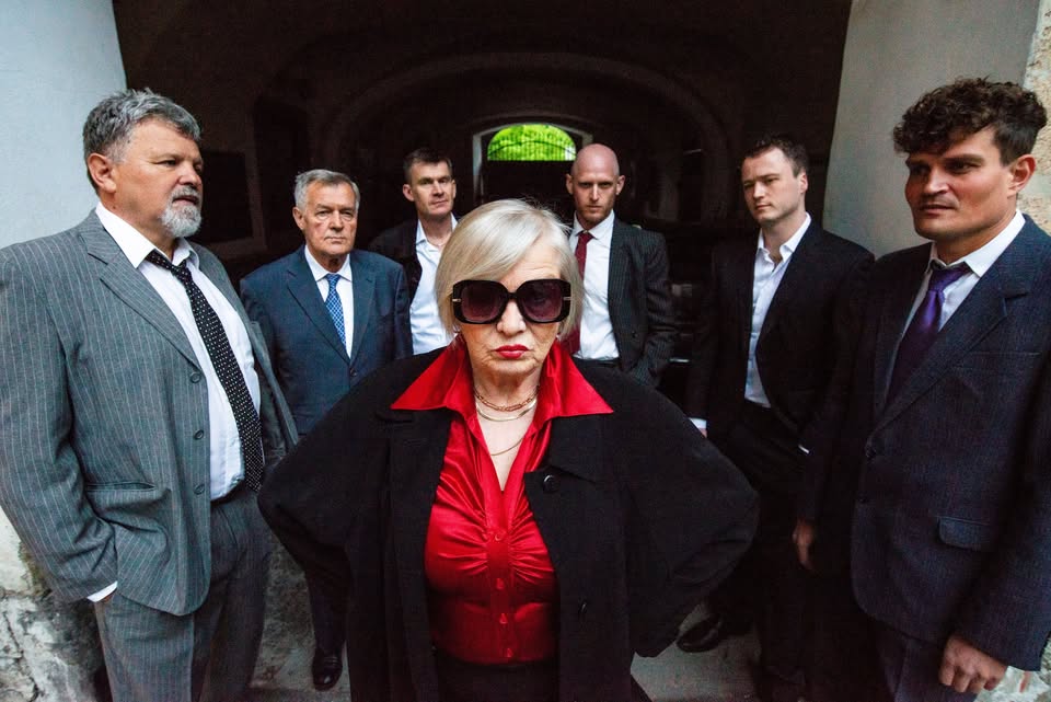 Stekli psi, režija Jaša Levstik