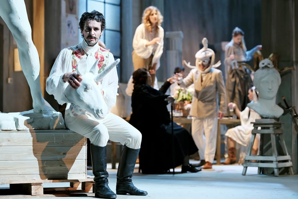 William Shakespeare MNOGO HRUPA ZA NIČ