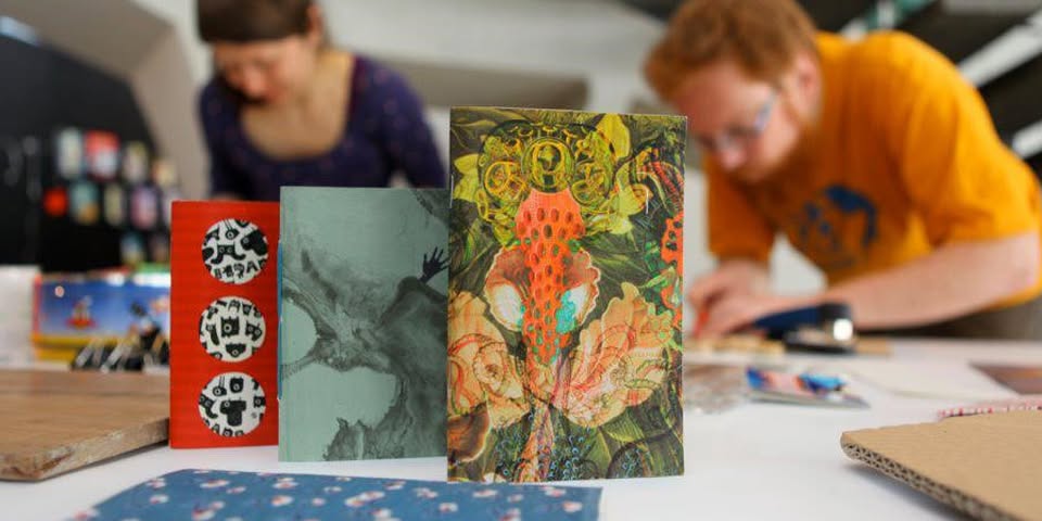 Mala re:ciklarnica: Od starega zvezka do nove beležke @ Kino Šiška