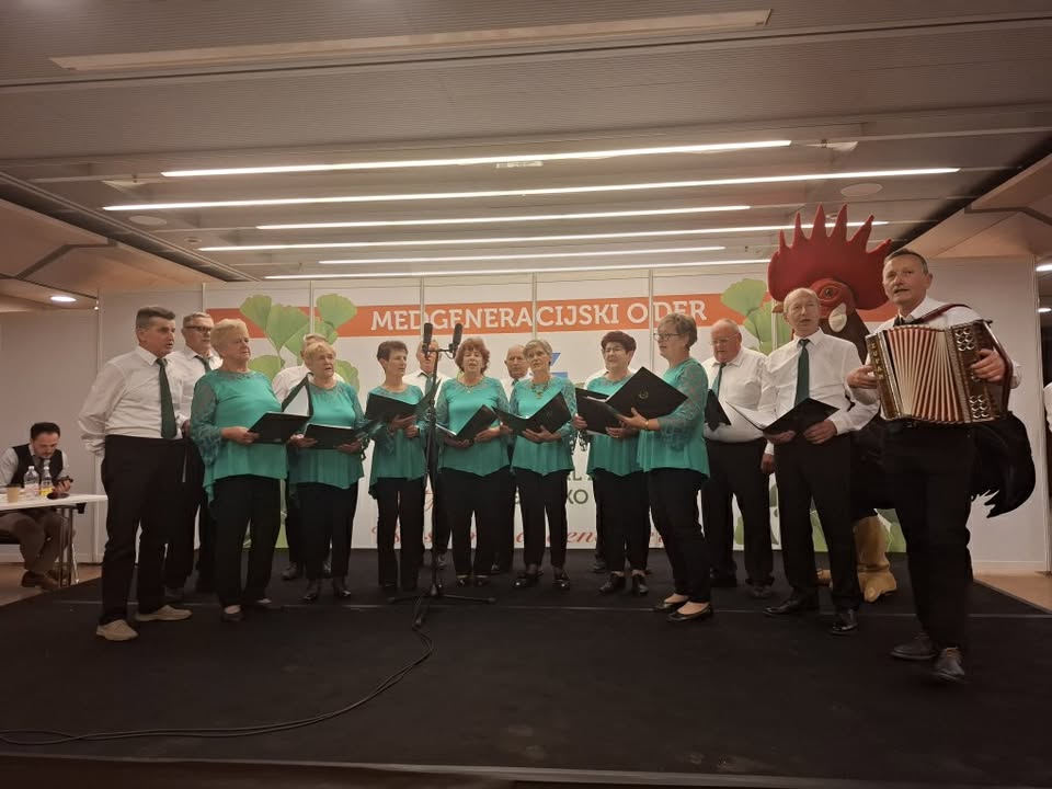 "POJEMO RADI, OSTAJAMO MLADI"