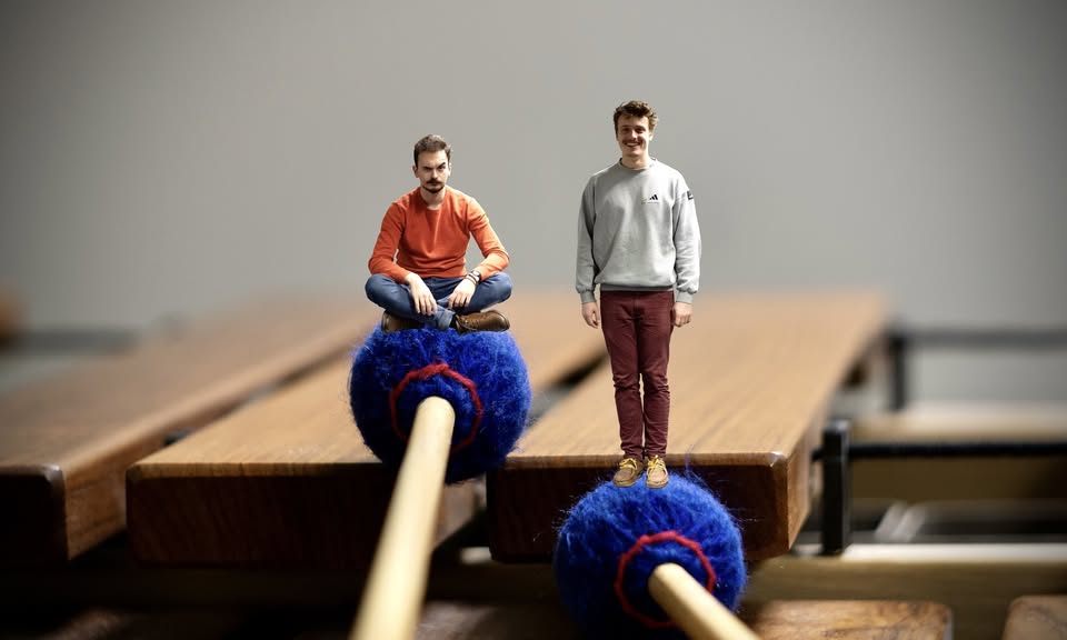 Zvokotok v CD: Poslušalnice 4 – Frekvence