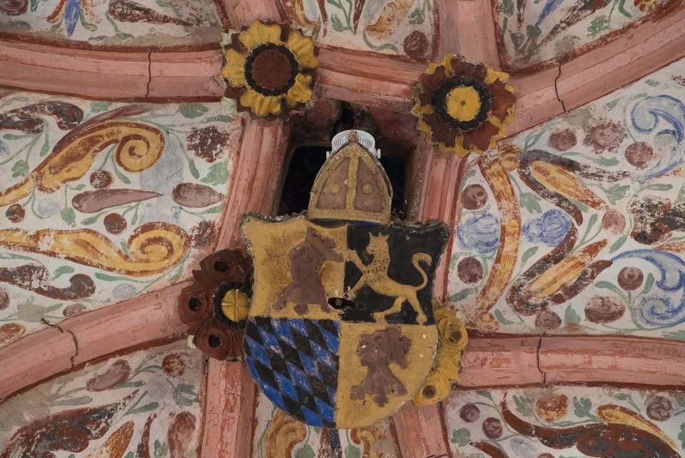 Vodeni ogled cerkve Marijinega oznanjenja v Crngrobu