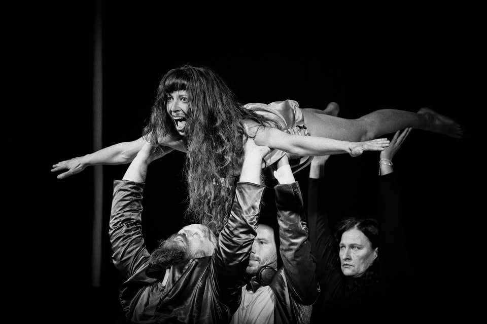 Eryk Makohon: Umazani ples