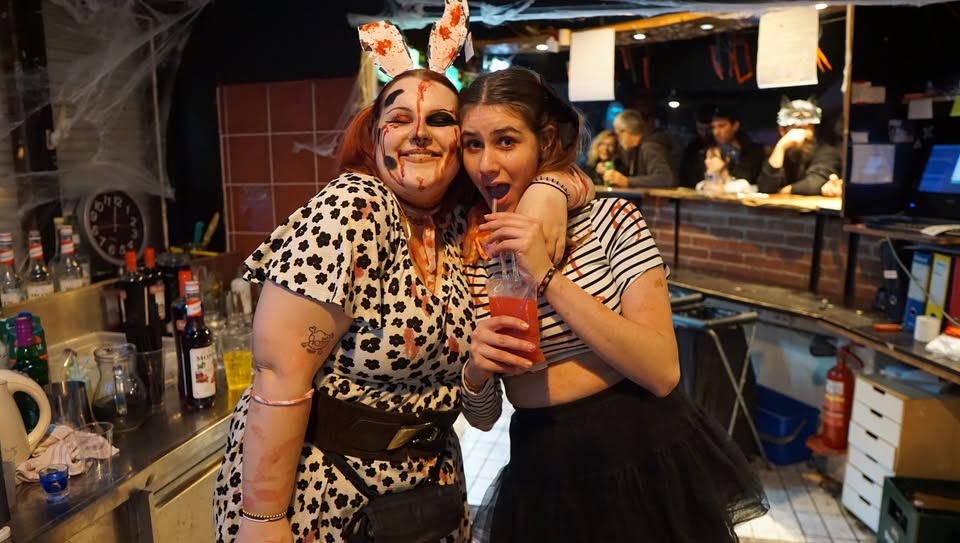 HALLOWEEN / Pet 31.10.2025 / MC Pekarna