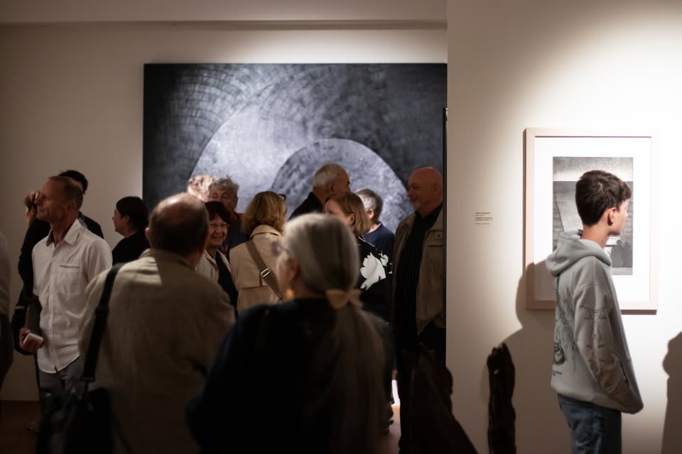 Vodstvo po razstavi Smeri razvoja