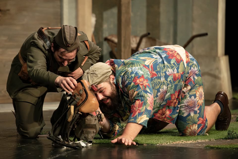 Tereza Gregorič, Borut Petrović, Jakob Šfiligoj USJE SE JE DALU