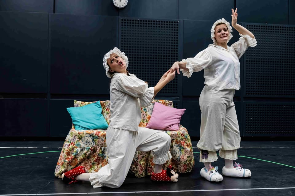 𝐔𝐦𝐞𝐭𝐧𝐨𝐬𝐭 𝐨𝐭𝐫𝐨𝐤𝐨𝐦: 𝐎𝐏𝐄𝐑𝐍𝐀 𝐏𝐔𝐒𝐓𝐎𝐋𝐎𝐕𝐒̌𝐂̌𝐈𝐍𝐀