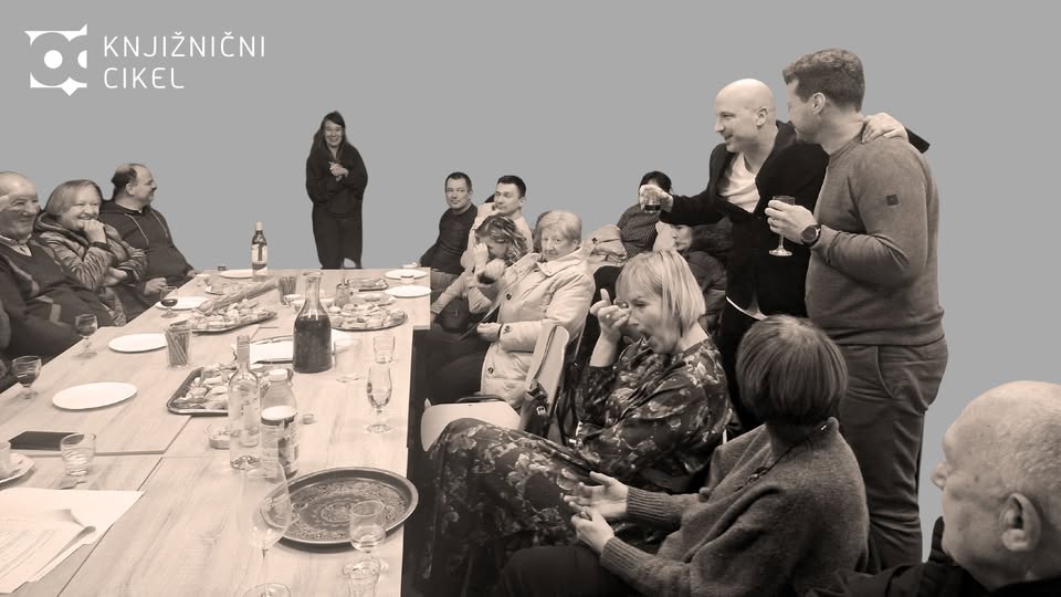 Knjižnični cikel: Kdo je okužil dedka? / namizna predstava