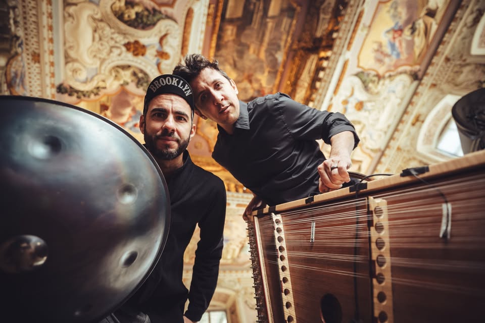 Sogodbe x Narodni dom Maribor: Manu Delago & Max ZT