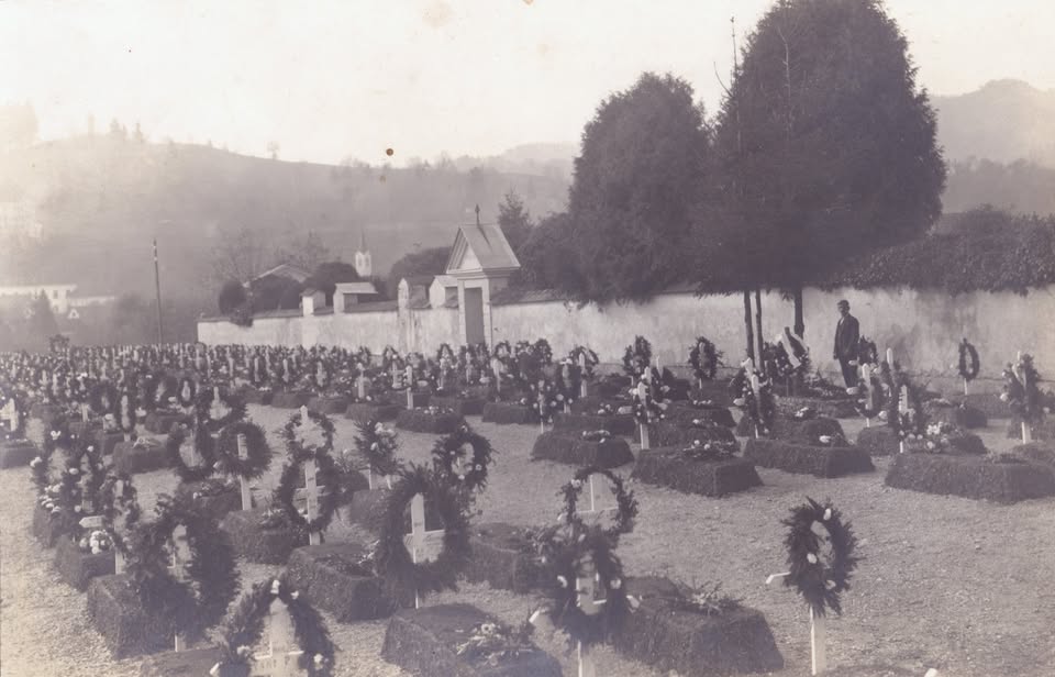 Vojaške bolnišnice in pokopališče v Škofji Loki
