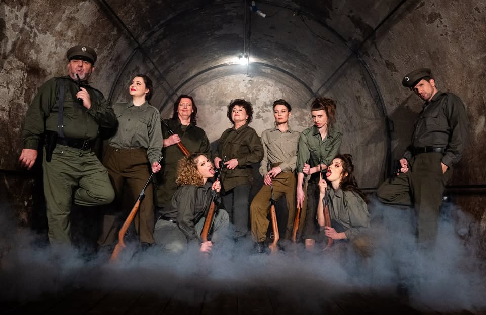 Uspešnica "KURBE" v režiji Jureta Ivanušiča