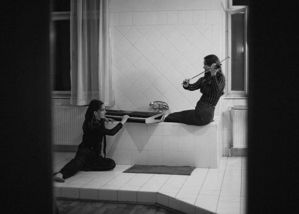 Sozvočja sveta: DUO ORNAMENTATION STATION