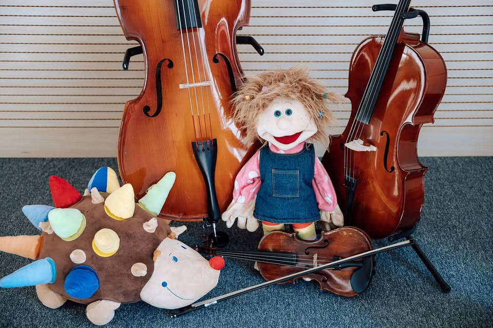 Oskar jež na potepu na notkinem repu / brezplačna glasbena delavnica