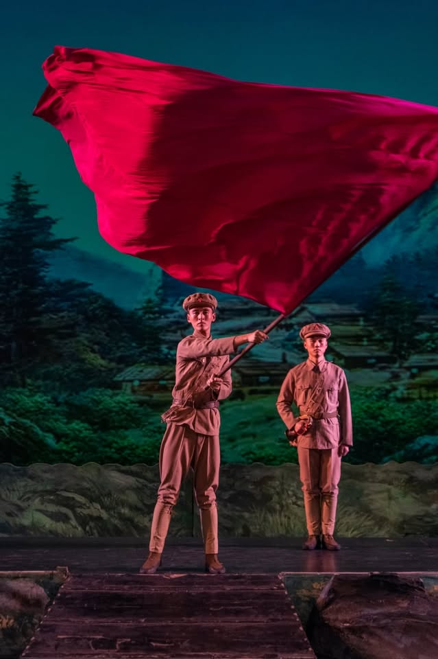 Odbite zgodbe fotografa Matjaža Tančiča - potopisno predavanje